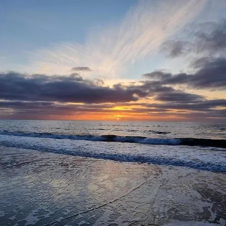 6 Person In Romo * Lakolk